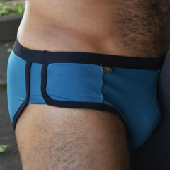 Sunga SIDE IN musgo e preta (cadarço interno) na internet