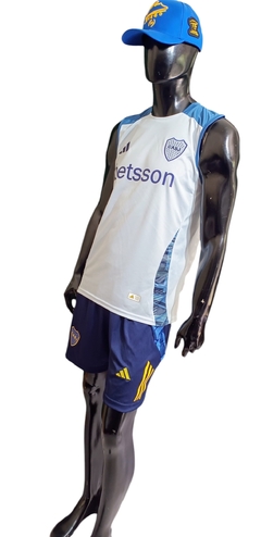 Musculosa entreno clara escudo bordado - IDI Indumentaria