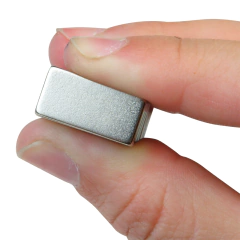 Iman de Neodimio Rectangular 20x10x3MM