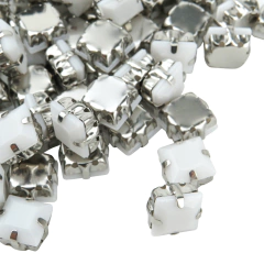 Gemas Engarzada Opaca Cuadrada 8x8 mm - tienda online