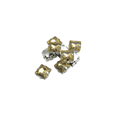 Imagen de Gemas Engarzada Traslucida Cuadrada 8x8 mm