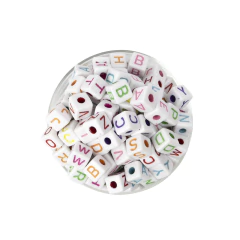 Plastico Cuadrado Blanco Letras Multicolor 9mm - ALMACEN DE ARMADO