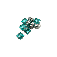Imagen de Gemas Engarzada Traslucida Cuadrada 8x8 mm