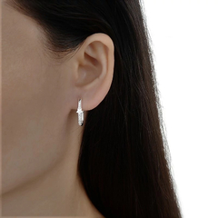 ARO1380 AROS HUGGIES PLATA 925 en internet
