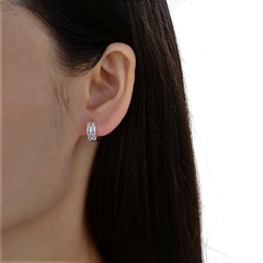 ARO1328 AROS HUGGIES PLATA 925 en internet