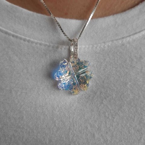 AR0241 - Dije Cristal Linea Clover-
