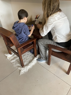 Mesa y Silloncitos infantiles en internet