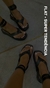 Sandália Flat Casual Tiras Grossa Fivela Sal e Pimenta - Atelie Charmosinha
