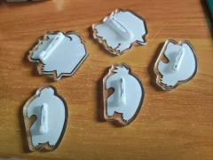 Hero doggies - PIN de acrílico - comprar en línea