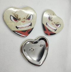 Botón en forma de corazón - varios diseños - OrenJuiceArt