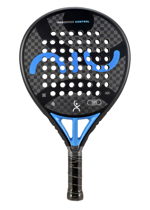 Paleta de pádel Niu Pro Series Control 12k con diseño moderno y detalles en azul.