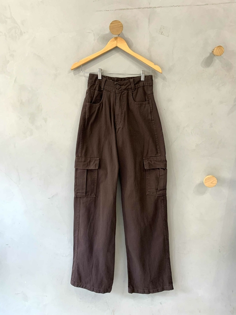 CALÇA CARGO MARROM - comprar online