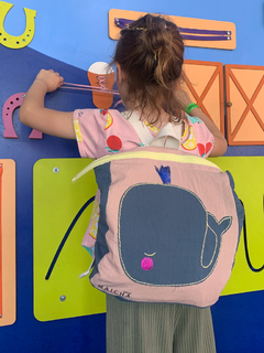 MOCHILA INFANTIL ballena Adelfa en internet