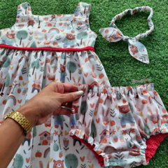 Kit Baby Bosque: Vestido + Tiara + Tapa fralda - comprar online