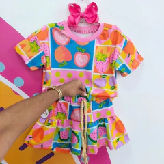 Conjunto infantil Feira Encantada Com Blusa e Short-Saia