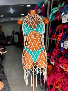 SAÍDA DE PRAIA VESTIDO MACRAMÊ BRANCO na internet