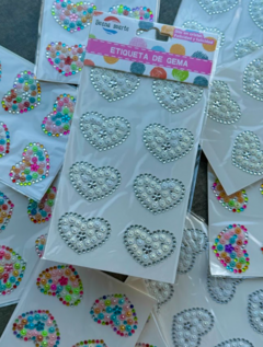 Plancha de strass con forma de corazones