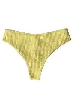 CALCINHA ASA DELTA LARGA AMARELO MANTEIGA - comprar online