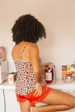 Baby Doll Amanda na internet