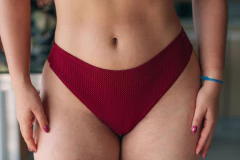 CALCINHA ASA DELTA LARGA MARSALA - Saurine Lingerie e Beachwear