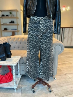 JEAN DAKOTA ANIMAL PRINT en internet