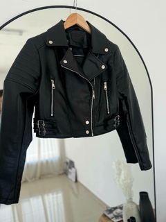 Campera eco cuero kk6