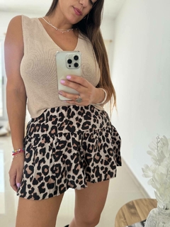 POLLERA EMILIA VOLADO en internet