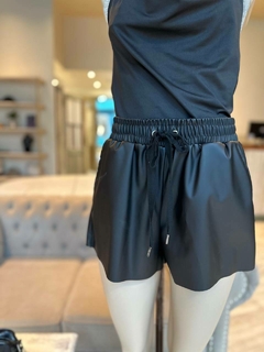 Short Eco Cuero en internet