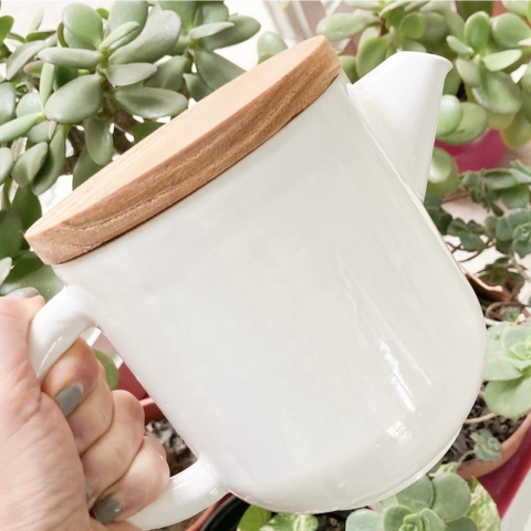 Té para cuatro en cerámica. Tetera y tazas en cerámica con bandeja y tapa de madera - comprar online