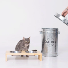 Comedero para perros y gatos en altura Baloo Pino - comprar online