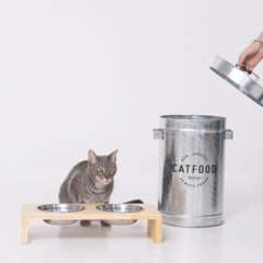 Contenedor de Alimento para gatos Stark en internet