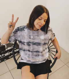 Remera Clasica Batik Gris