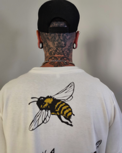 Imagen de Remera Clasica Crema Abeja