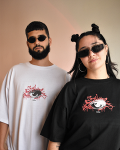 Remera Oversize Blanco Ojos - tienda online