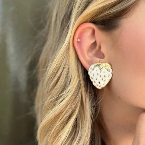 BRINCO SEMIJOIA MORANGO PRESSÃO - REF 149713 - comprar online