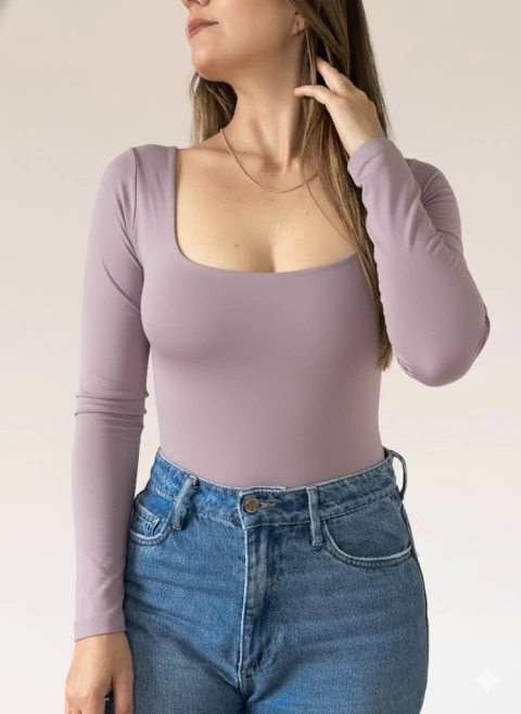 1009717 BODY KLOE DECOTE QUADRADO LILAS ESCURO - comprar online