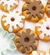 Cortador em PLA com formato de cobertura fofa, ideal para confeitaria, mostrando donuts decorados com coberturas coloridas.