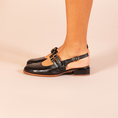 Mule Emma em couro Preto na internet