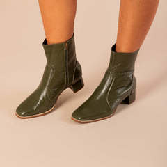 Bota Giovanna em couro Verde - Scarpan Itaipava | Calçados Femininos em Couro