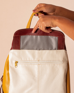 Mochila Manu em couro Caramelo - loja online