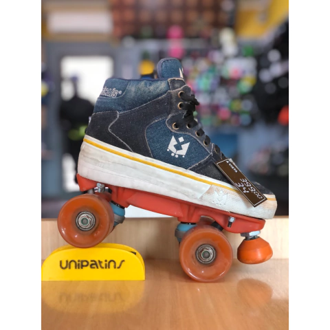 PATINS QUAD RODAS RADICAIS - 34BR (USADO)