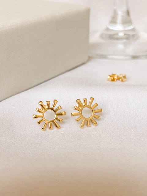 Brinco Solar Banho Ouro 18K