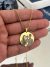 Colar Personalizável - Medalha G Banhado a ouro 18k (LEIA A DESCRIÇÃO)