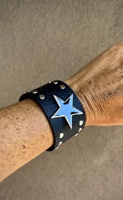 Pulsera Fly en internet