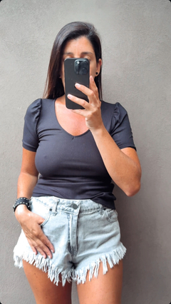 Remera melani Negra - comprar online