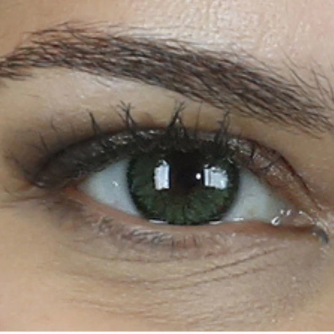 Lente de contato cor Verde Amores anual de hidRogel com proteção UV - comprar online