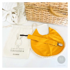 Babero Hola Bonita + Portachupete (Maiz) - comprar online