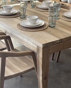 Imagen de Mesa Comedor Azalea Petiribi