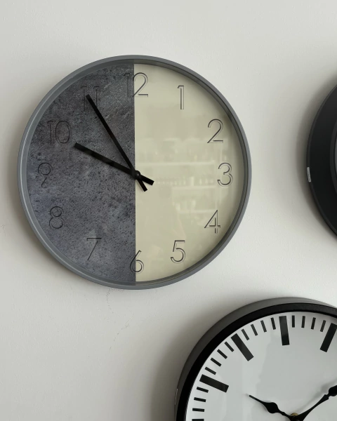 Reloj de Pared Nolita White & Grey