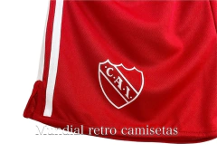 Short Independiente firma BOCHINI en internet